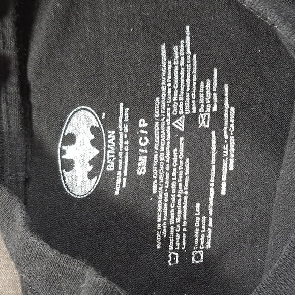 Batman Half Batman Half Joker Cartoon Faces Black Graphic Tee VG S - Picture 3 of 4